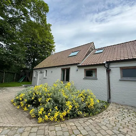 De Veldmuis, Met Mooie Speelhoek En Speelhuis Ferienhaus *