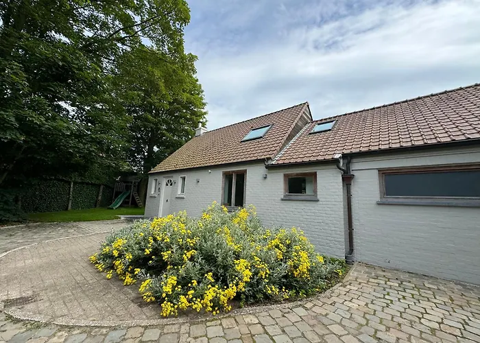De Veldmuis, Met Mooie Speelhoek En Speelhuis Holiday home *