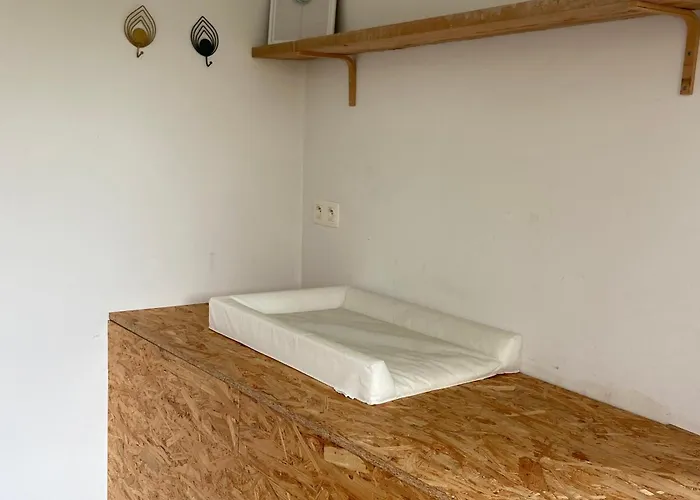 De Veldmuis, Met Mooie Speelhoek En Speelhuis Ferienhaus